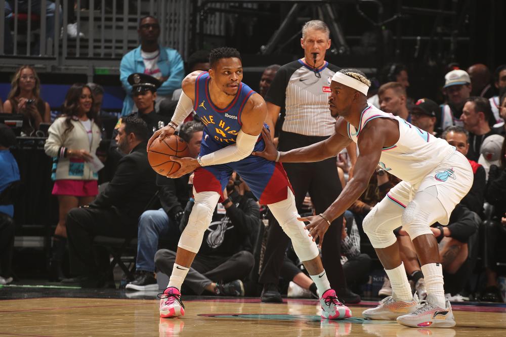 成为沉重的 成为沉重的