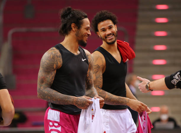 时亚伯拉罕 时亚伯拉罕